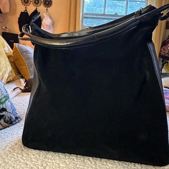 Vintage Gucci suede & leather shoulder bag - Picture 7 of 15
